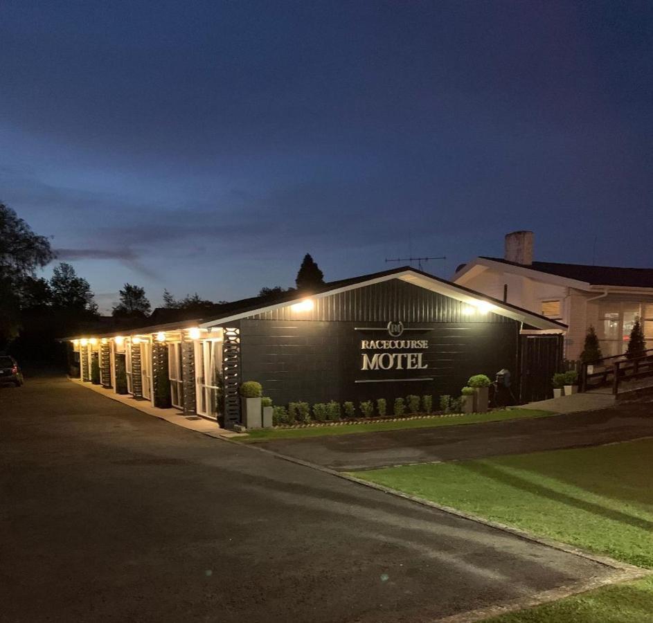 Racecourse Motel Paeroa Kültér fotó